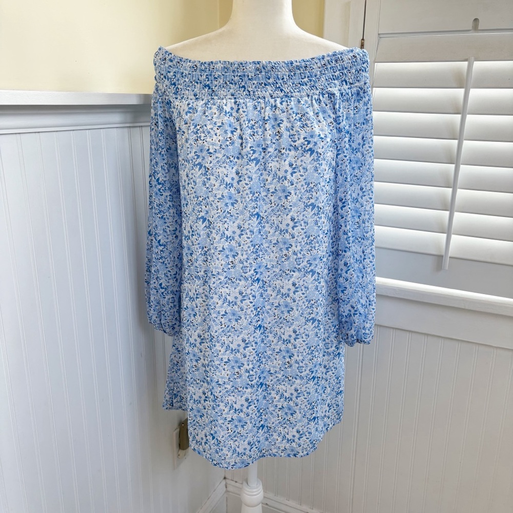 Daytrip by Buckle Ivory & Blue Ditsy Floral Off the Shoulder Mini Dress Sz Small